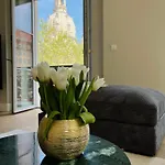 Luxury Home / 3-Raum-Suite An Der Frauenkirche / 2
