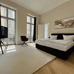 Luxury Home / 3-Raum-Suite An Der Frauenkirche / 2